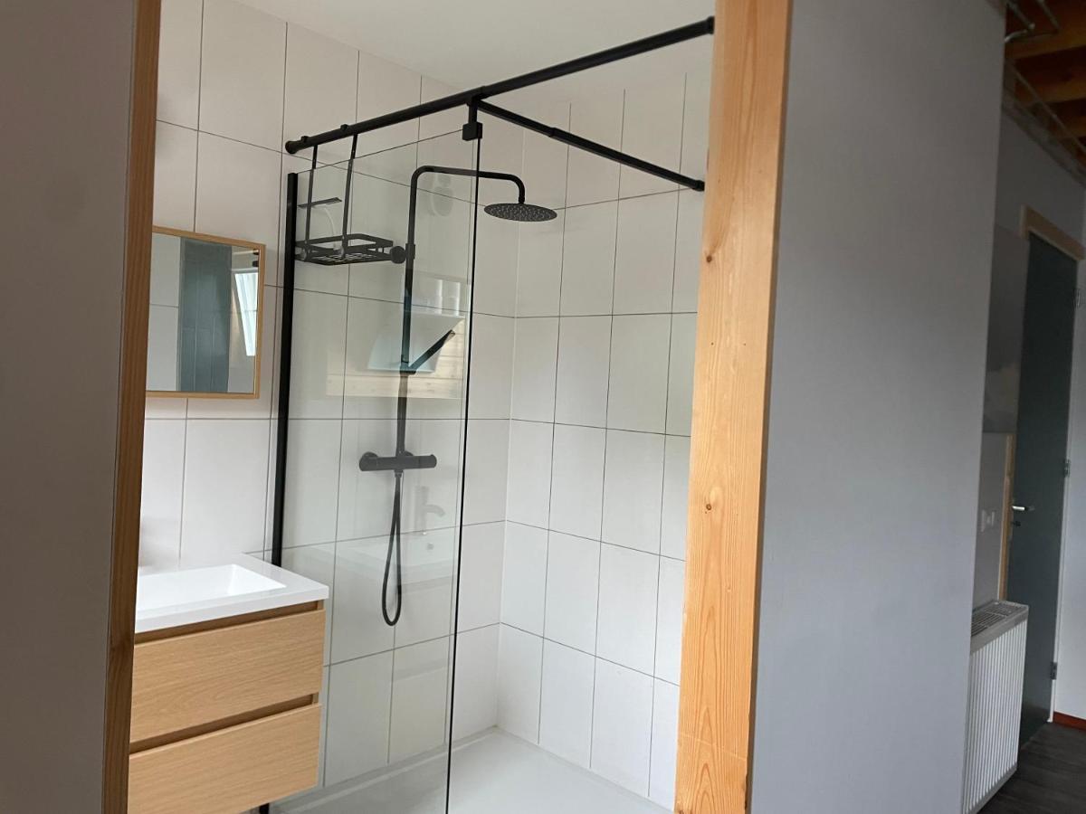 Aan De Dijk Hotel Dordrecht Eksteriør billede
